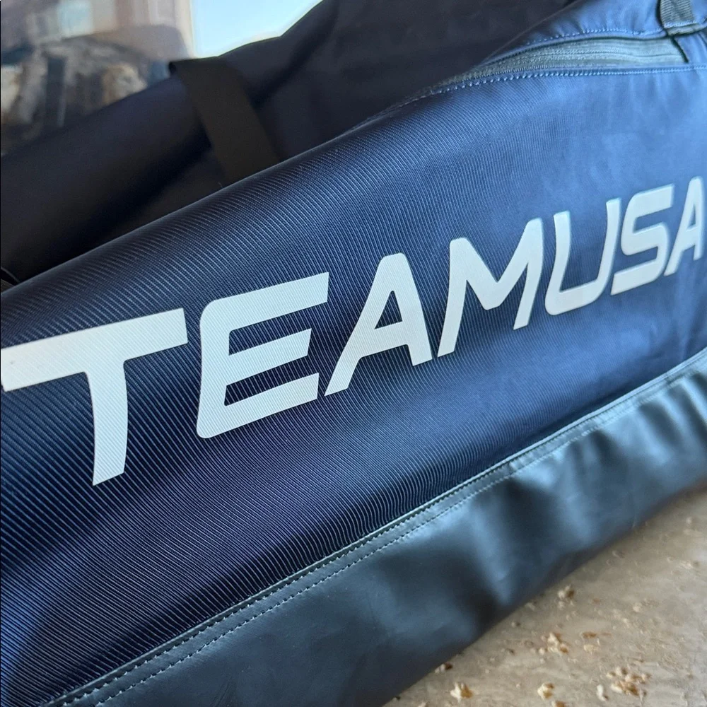 NWT Polo by Ralph Lauren 2022 Olympics Navy Team USA Duffle Bag with Rollers